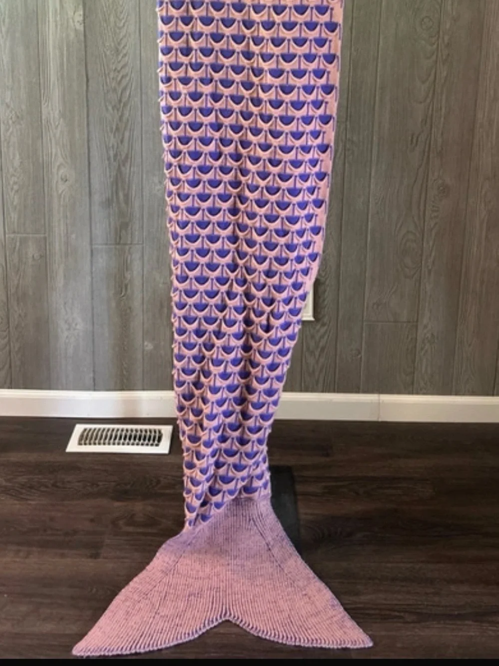 New Moda-Up Mermaid Tail Blanket